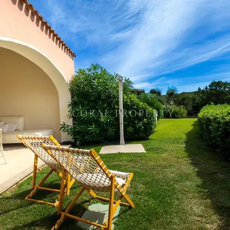 Sara - - 2 Private Beaches & Garden *