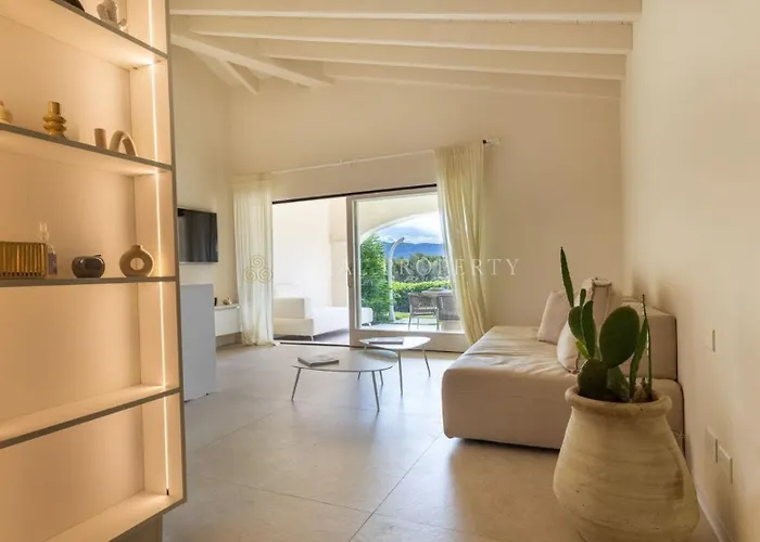 Sara - - 2 Private Beaches & Garden Porto Cervo