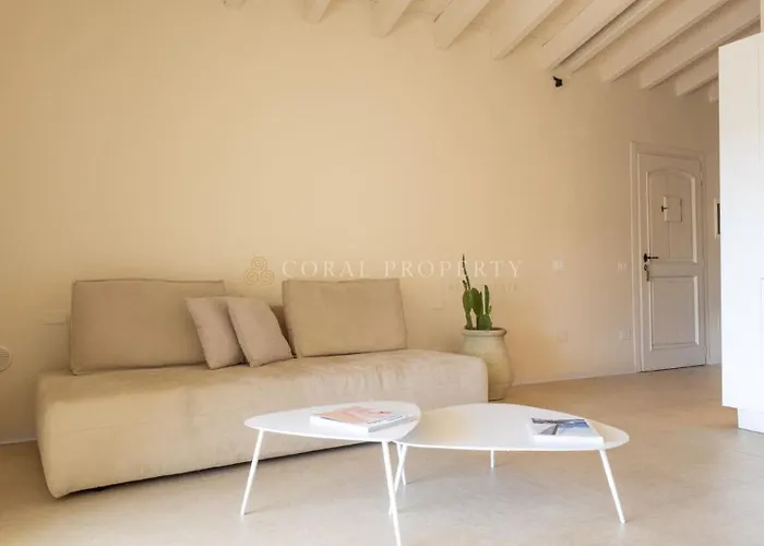 Sara - - 2 Private Beaches & Garden * Porto Cervo