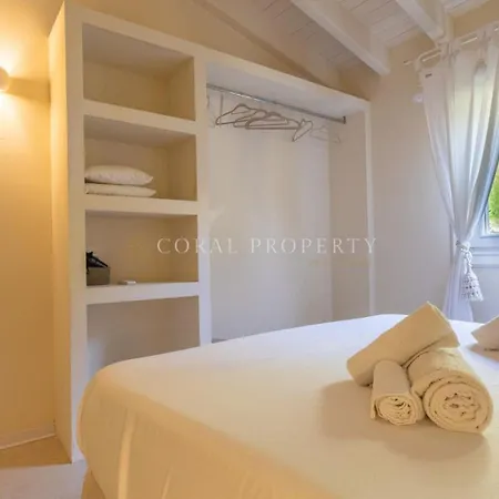 Appartement Sara - - 2 Private Beaches & Garden - By Coral *